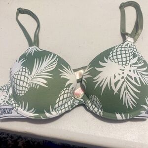 PINK wear everywhere lightly lined floral bra 32B